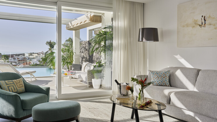 Royal Hideaway Corales Suites